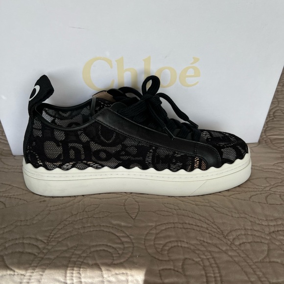 Chloe’ sneakers worn twice. Excellent condition. In the box a great sneaker - Picture 4 of 5